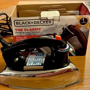 Black And Decker Classic - Traditional Steam Iron